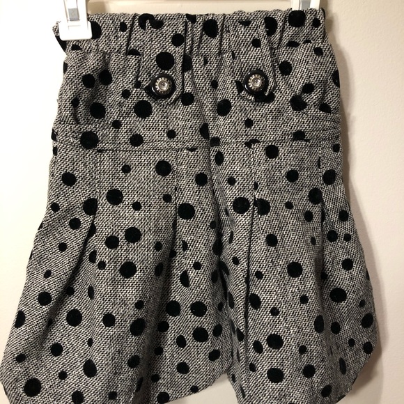 📚 2/$12 Girls My Friend Shorts - Picture 1 of 6